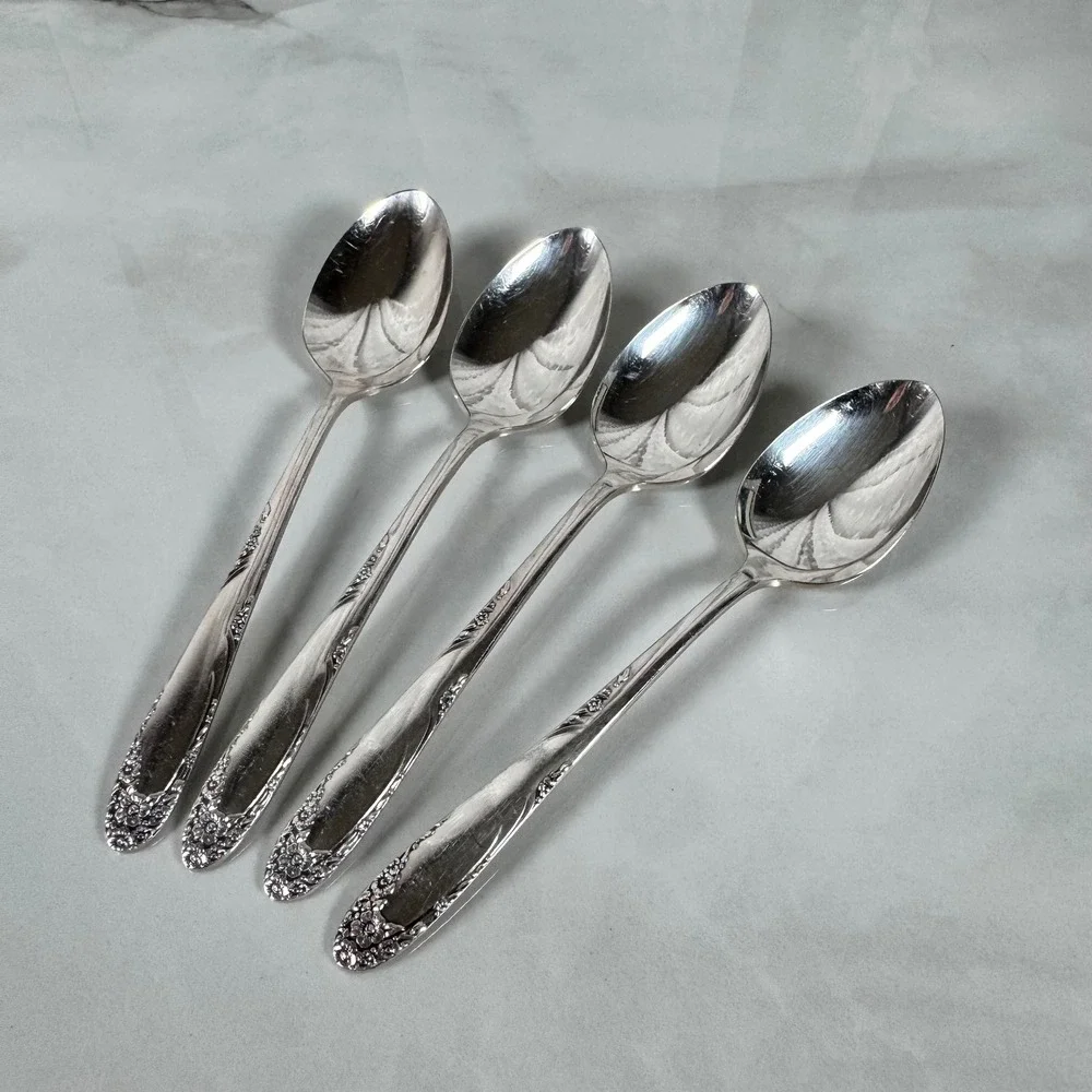 Set of 4 Oneida Simeon L & George‎ H Rogers Silver Plated Teaspoons Lot 2